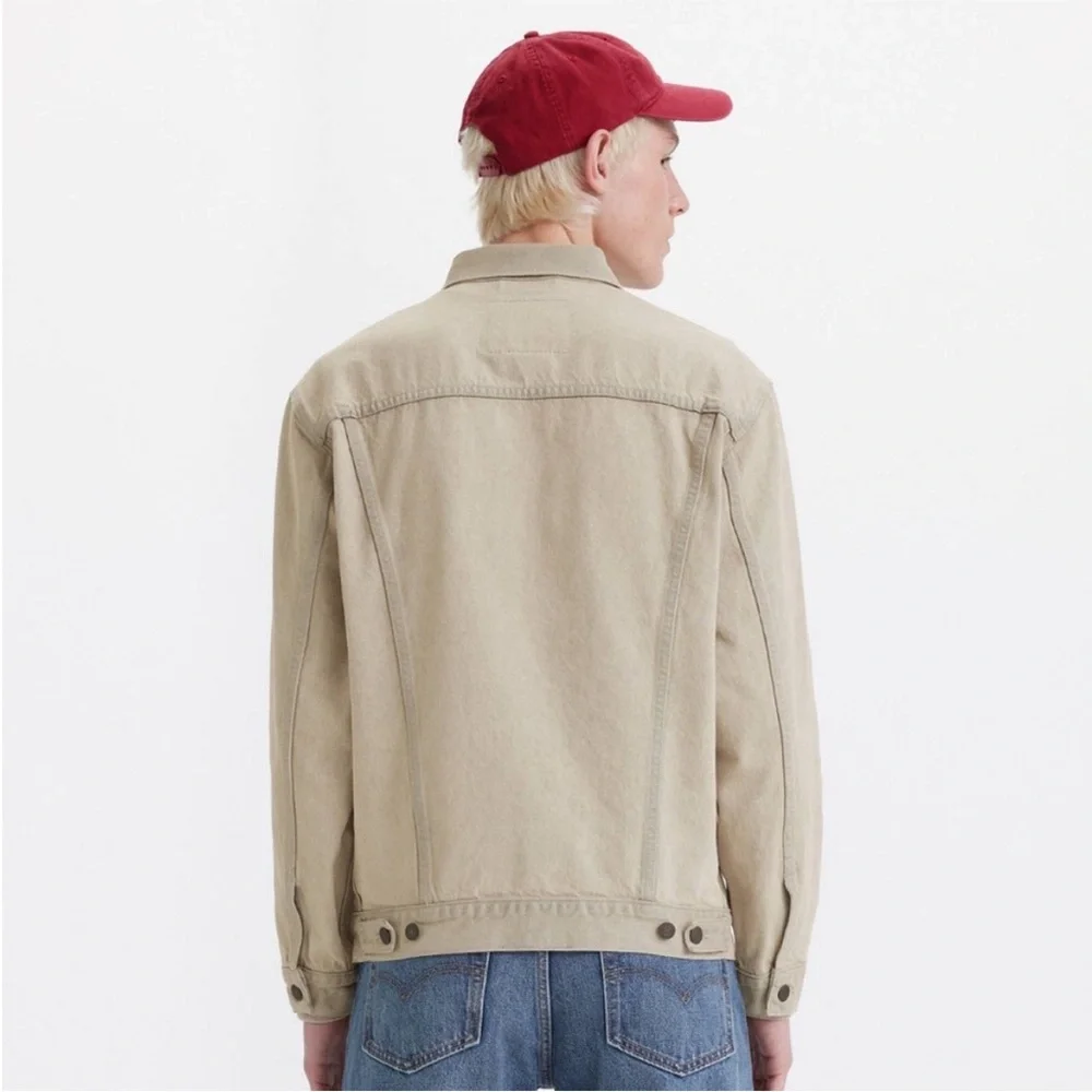 ❤️🔥FIRM PRICE❤️🔥Levi’s Premium Relaxed Fit Trucker Jacket - Picture 6 of 9